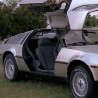 DeLorean DMC-12是80年代以来最酷的汽车之一